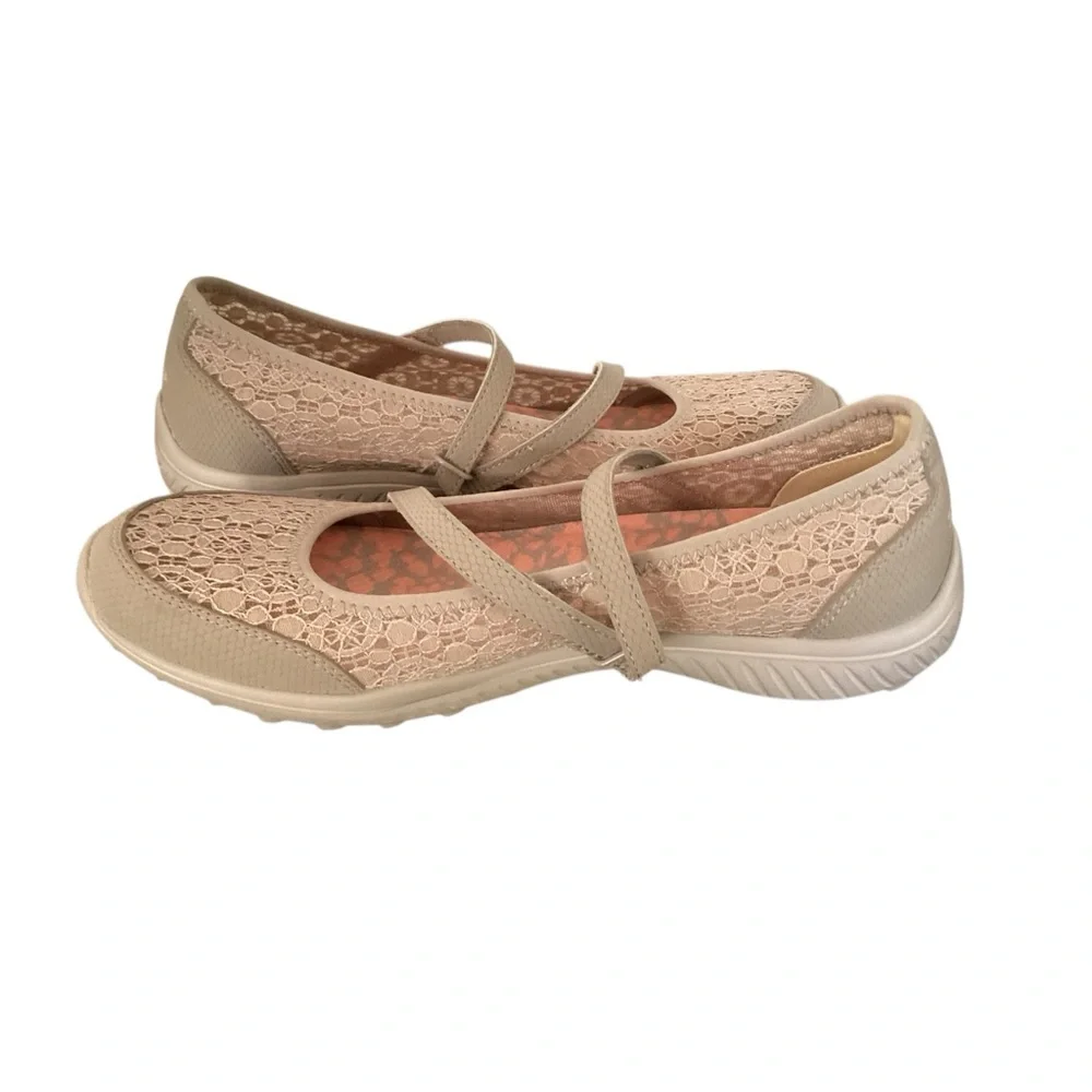 Skechers Be-light Slip On Lace Detail Flat Shoe Size 8 - Picture 9 of 10